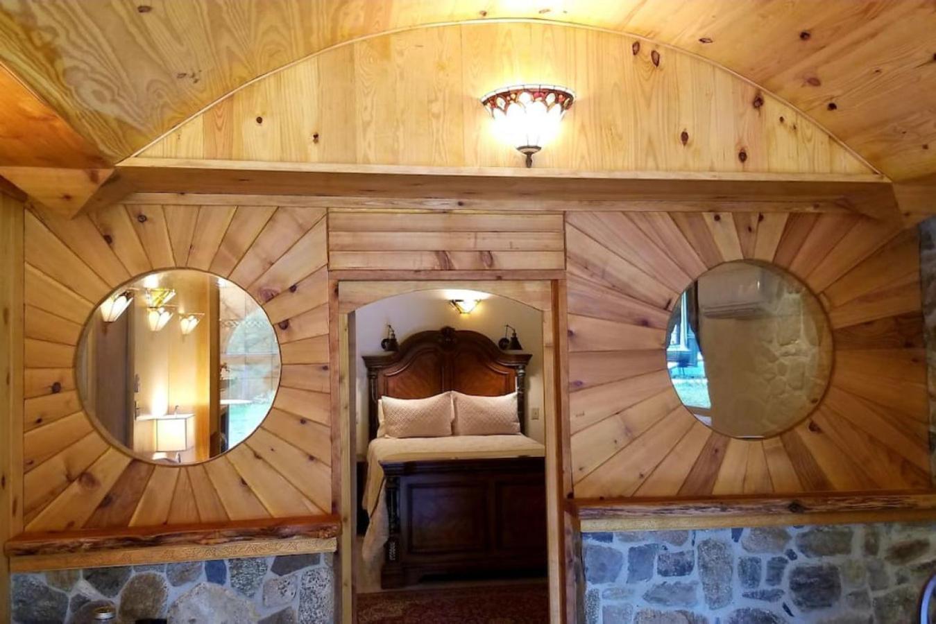 Shire Suite At White Lotus Eco Spa Retreat Stanardsville エクステリア 写真